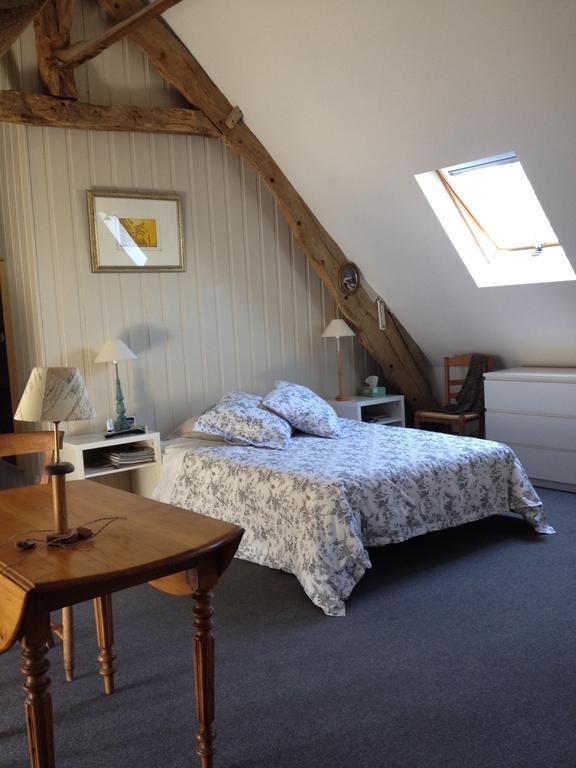 Kirribilli Bed and Breakfast Pleine-Fougères Habitación foto